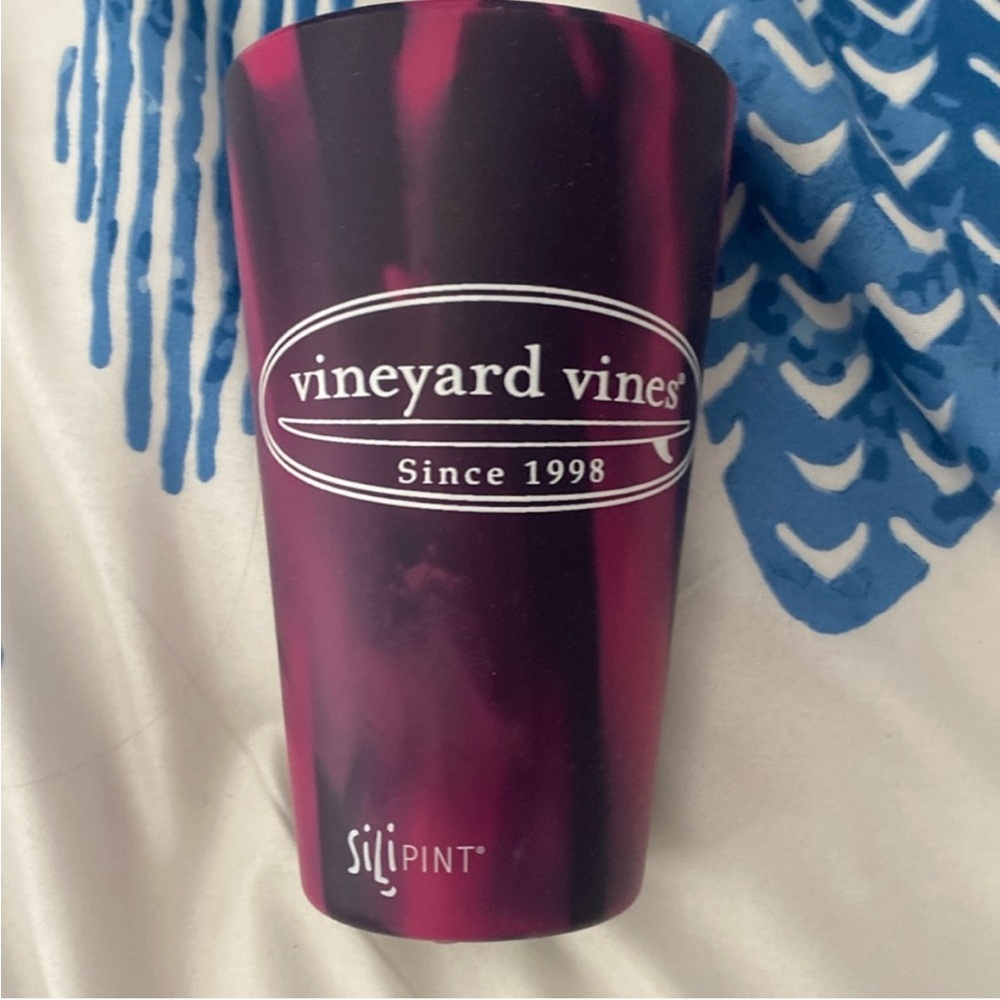 Vineyard Vines Sili Pint cup NWT